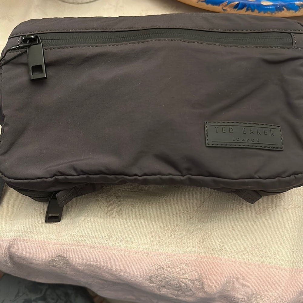 Ted baker foldaway holdall bag